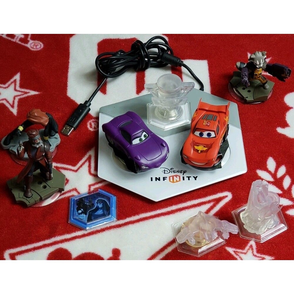 Disney Infinity Portal Base Xbox 360 #INF-8032385 Holly Shiftwell #95 & Friends.
